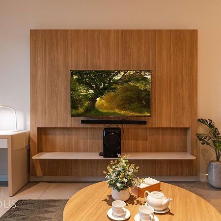 Luxury 3Br 6Br D1Mension & Zenity In District 1 Freepoolsaunagym Хошимин Екстериор снимка